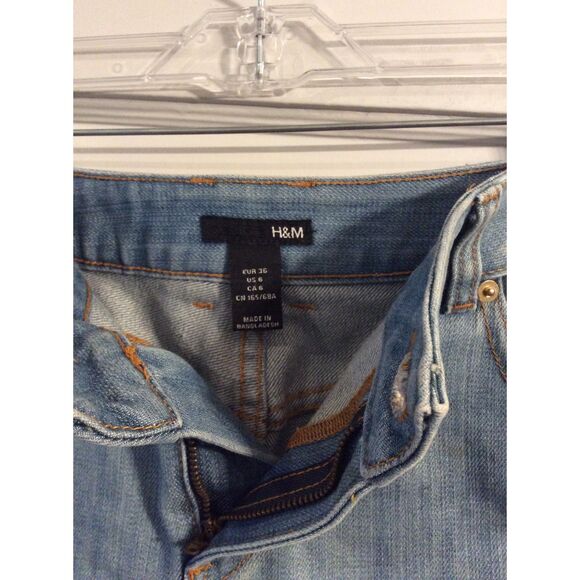 H&M Mini Skirt Denim Raw Hem Edge Front zip Size 6 - Picture 3 of 4
